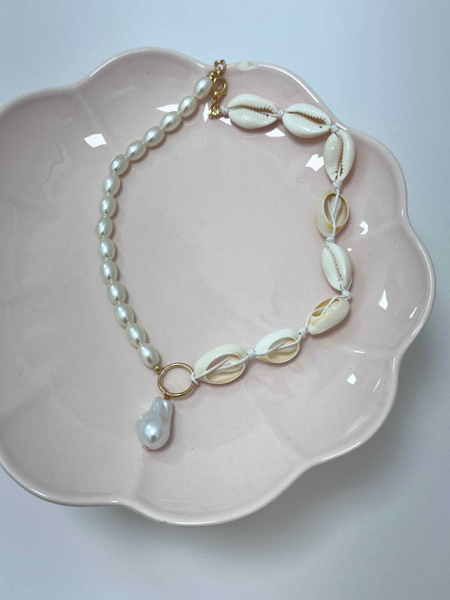 Cowry Shell Pearl Necklace