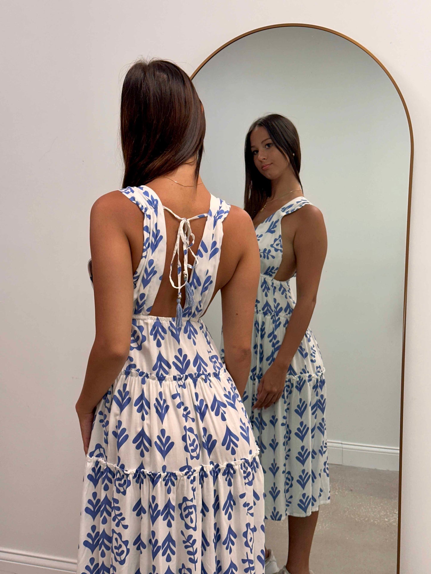 Tie Back Sleeveless Midi Dress
