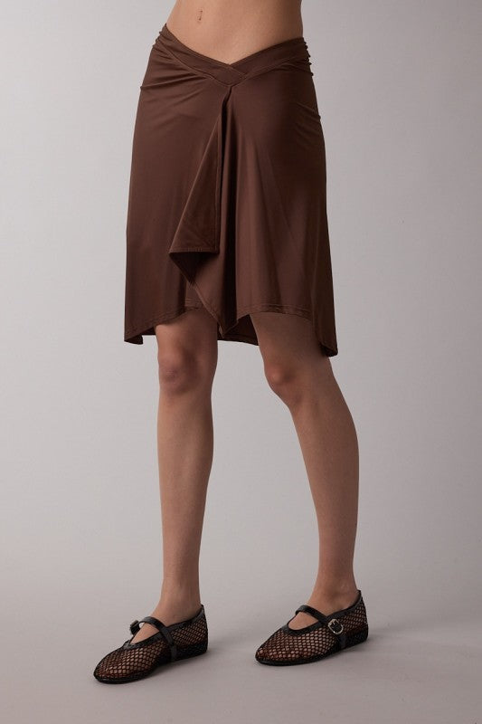 Asymmetric High-low Skirt