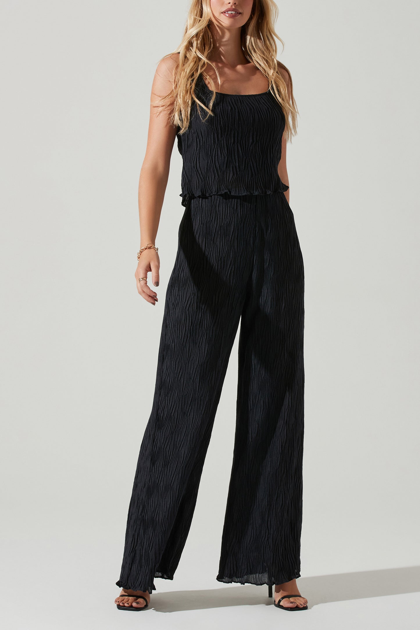 Janesa Textured Wide Leg Pants