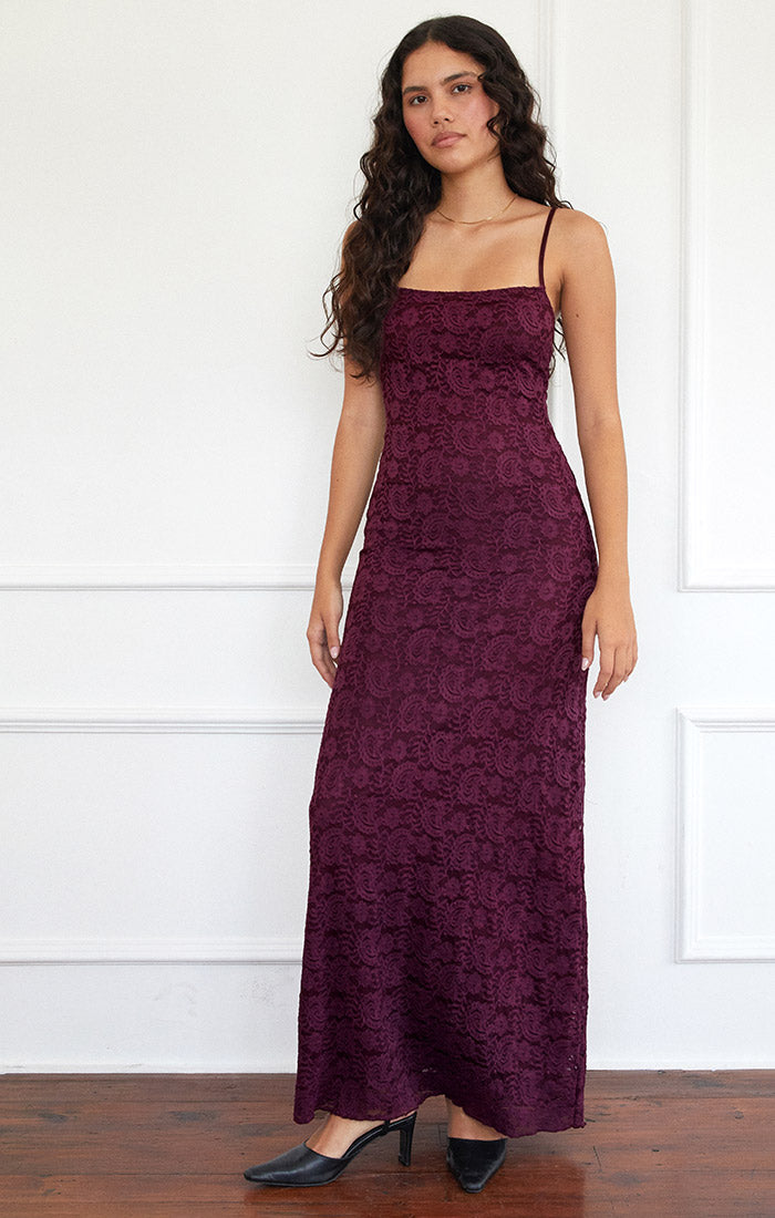 Darsih Paisley Lace Maxi Dress