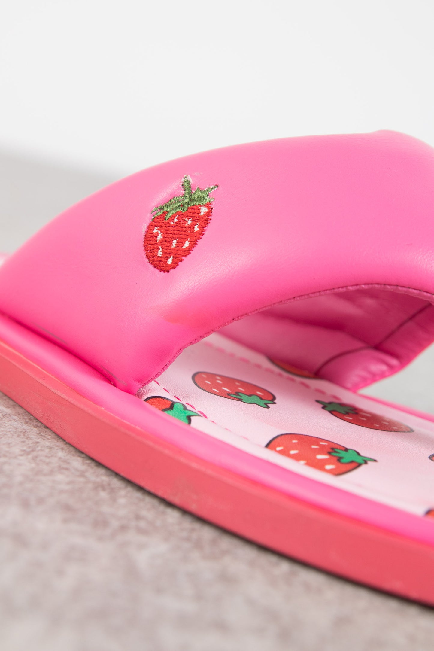 Strawberry Detail Sandal Pink